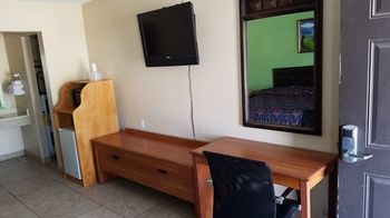Budget Inn Edinburg Buitenkant foto